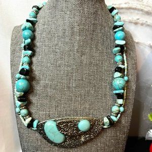 Unique Turquois and Silver Necklace